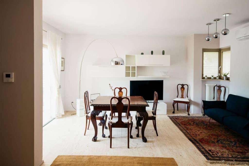 Casa Chiara Villa Gardone Riviera Bagian luar foto