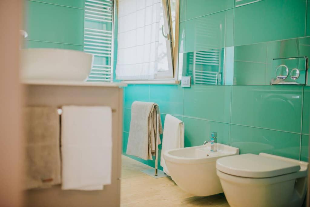 Casa Chiara Villa Gardone Riviera Bagian luar foto