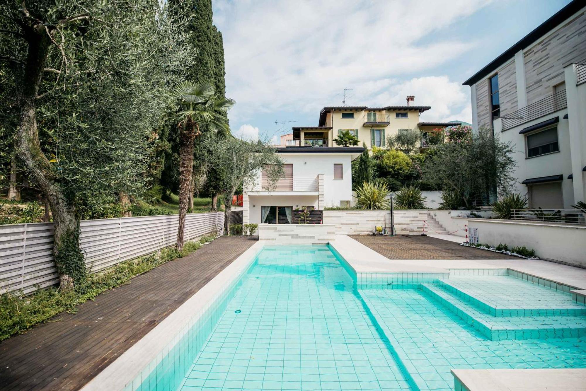 Casa Chiara Villa Gardone Riviera Bagian luar foto